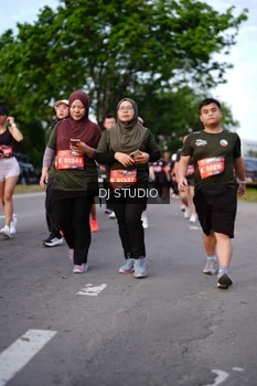 Runner Photo 4139584