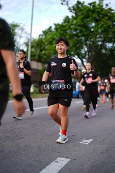 Runner Photo 4139590
