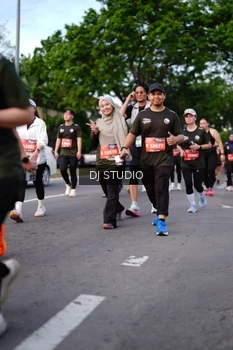 Runner Photo 4139604