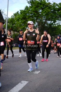 Runner Photo 4139613