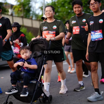 Runner Photo 4139640