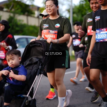 Runner Photo 4139646