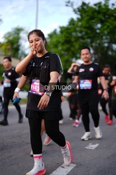 Runner Photo 4139663