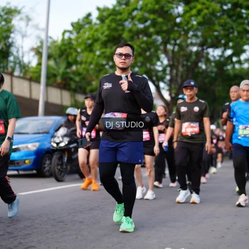 Runner Photo 4139720