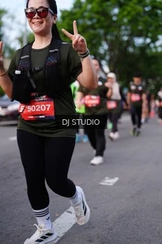 Runner Photo 4139754