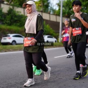 Runner Photo 4139762