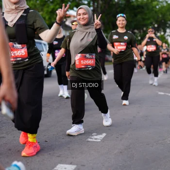 Runner Photo 4139765
