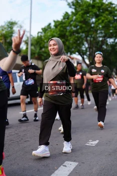 Runner Photo 4139770