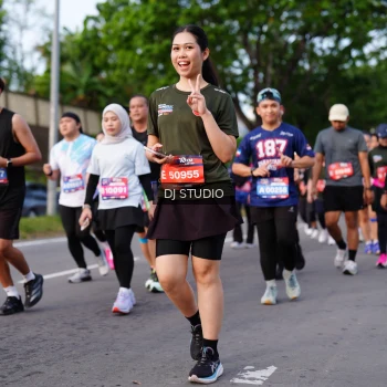 Runner Photo 4139791
