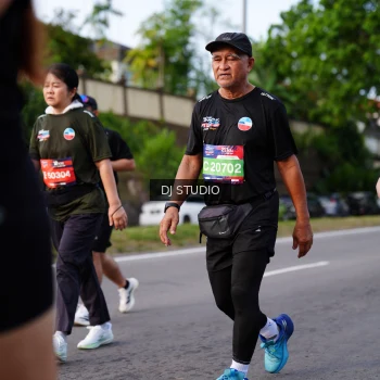 Runner Photo 4139818