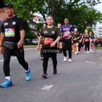 Runner Photo 4139819