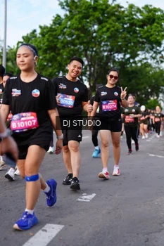 Runner Photo 4139821