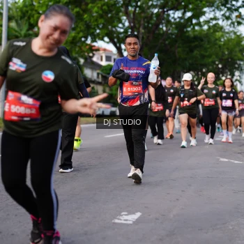 Runner Photo 4139825