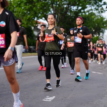Runner Photo 4139842
