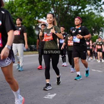 Runner Photo 4139845
