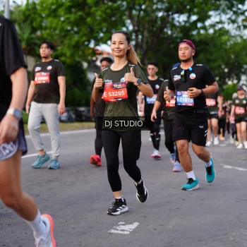 Runner Photo 4139846