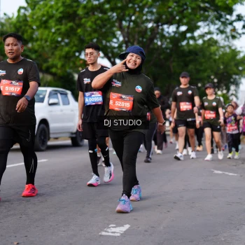 Runner Photo 4139851