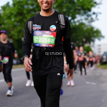 Runner Photo 4139908