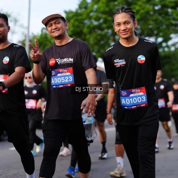 Runner Photo 4139941