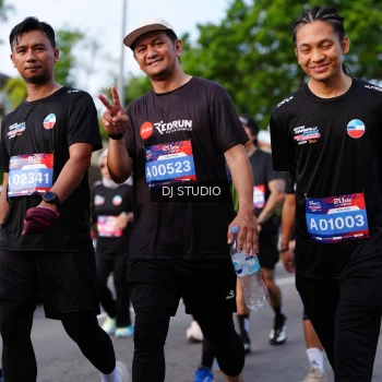 Runner Photo 4139944