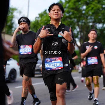 Runner Photo 4139958