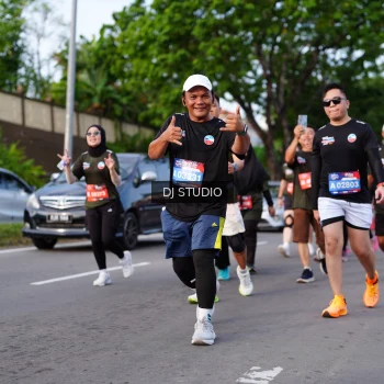Runner Photo 4139977