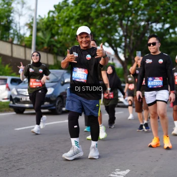 Runner Photo 4139979