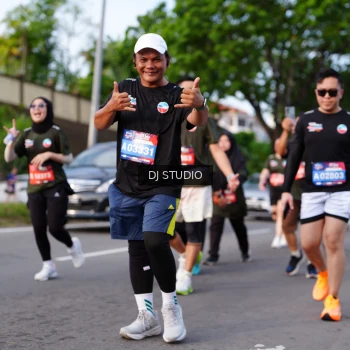 Runner Photo 4139980