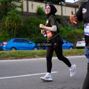 Runner Photo 4139982