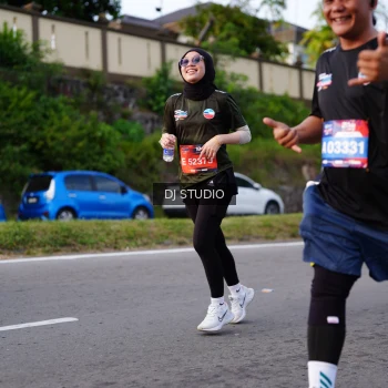 Runner Photo 4139983