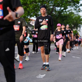 Runner Photo 4140013