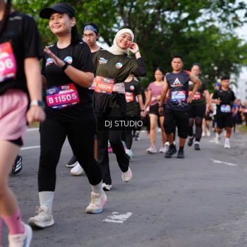 Runner Photo 4140020