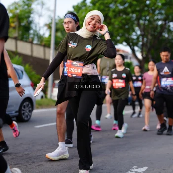Runner Photo 4140021