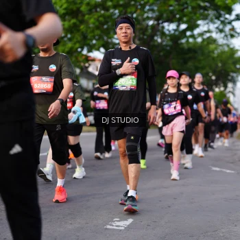 Runner Photo 4140029