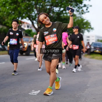 Runner Photo 4140070
