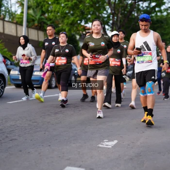 Runner Photo 4140099