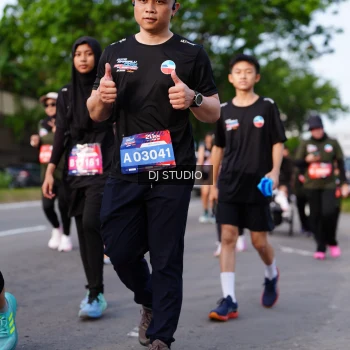 Runner Photo 4140119