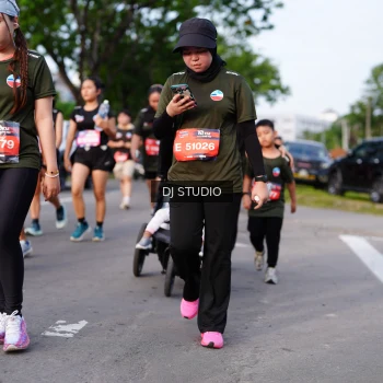 Runner Photo 4140124