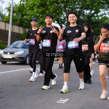 Runner Photo 4140141