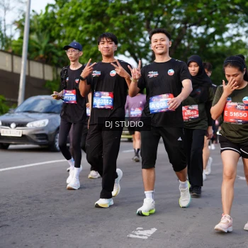 Runner Photo 4140144