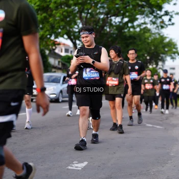 Runner Photo 4140157