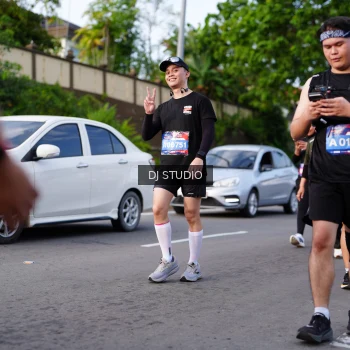 Runner Photo 4140160