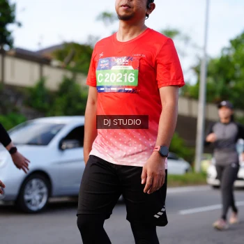 Runner Photo 4140173