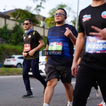 Runner Photo 4140189