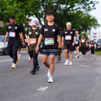 Runner Photo 4140195