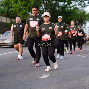 Runner Photo 4140215