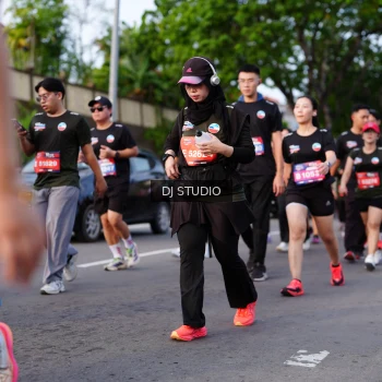 Runner Photo 4140228