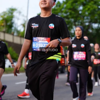 Runner Photo 4140246