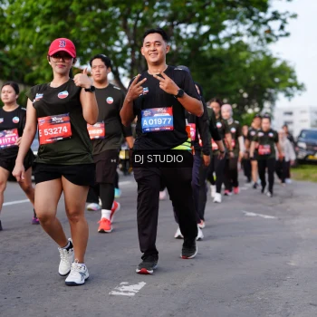 Runner Photo 4140264