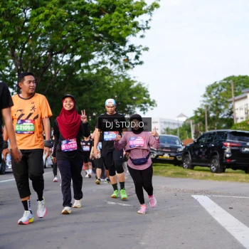 Runner Photo 4140266